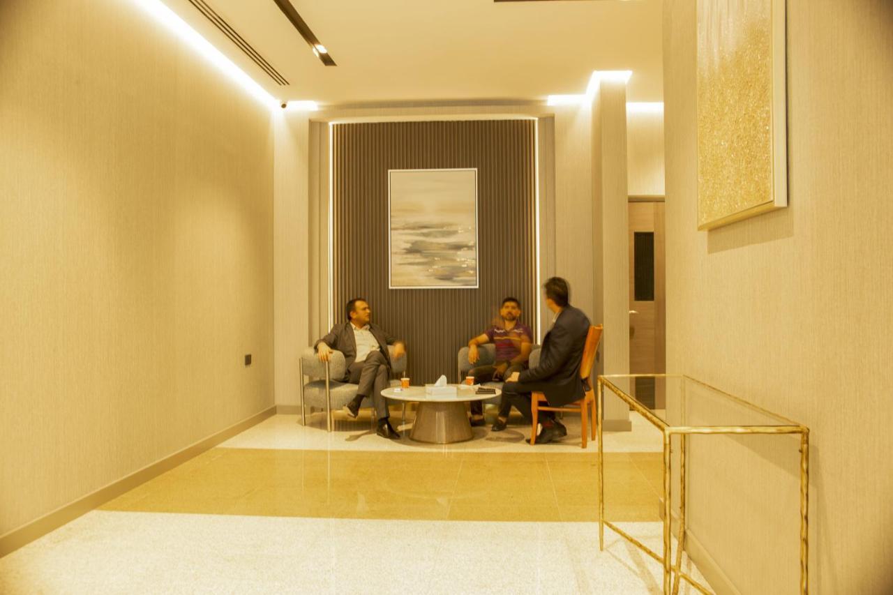 Infinity Tower Suites Wll Manama Exterior foto